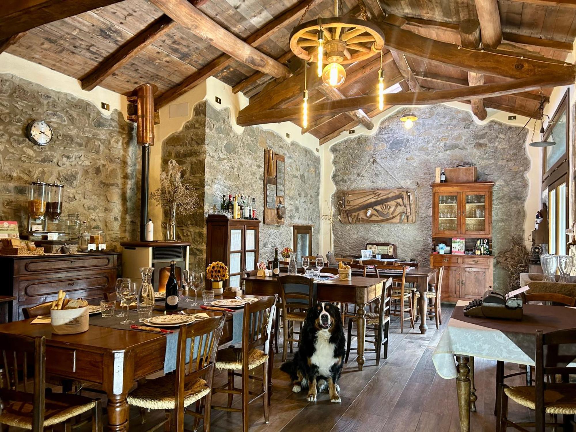 Отель Locanda Centolaghi Valditacca Экстерьер фото